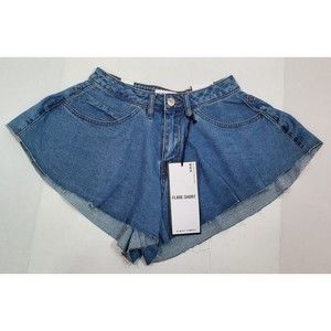 Almost Famous Juniors Size 3 Denim Jean Flare Shorts Five Pocket Raw Hem New!